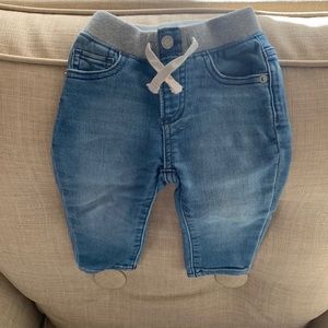 Gap 6-12Mo Jeans light wash